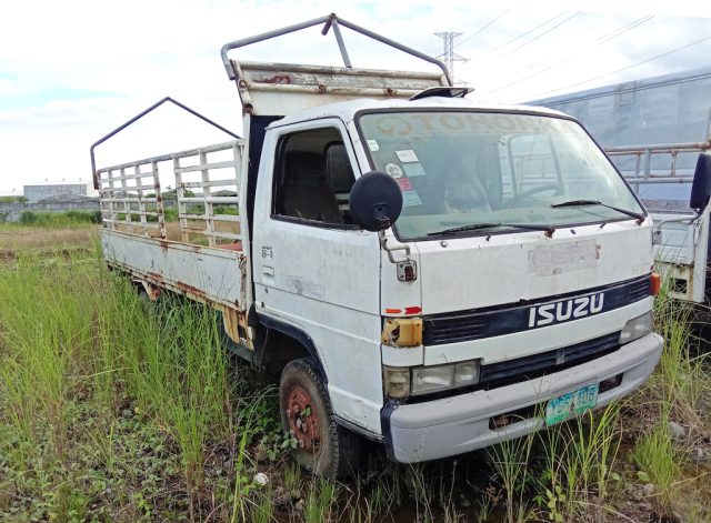 Isuzu Stake Truck - First Standard