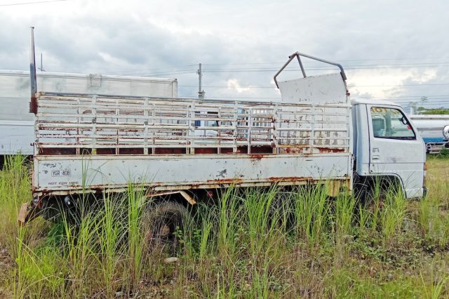 Isuzu Stake Truck - First Standard